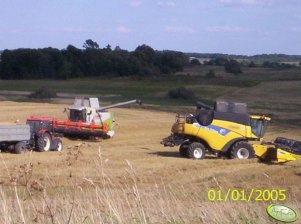 NH CR 9080 & Claas Lexion 570