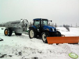 NH T6030 + Joskin + Pług