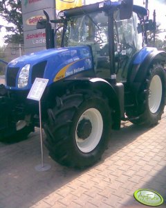 NH T6030