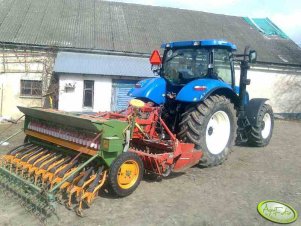 NH T6050 + Agregat uprawowo-siewny