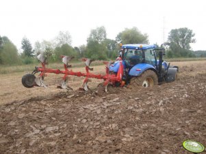 NH T6070 PC + Kuhn