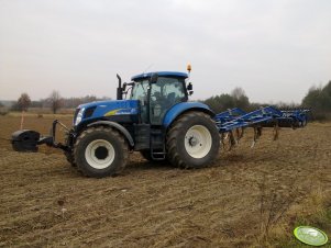 NH T7030 AC + Köckerling Trio