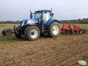 NH T7030 AC + Unia Cross L Drive 