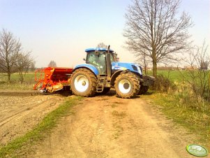 NH T7040 + KUHN