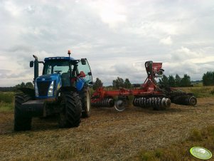 NH T8040 + Gregoire Besson XRVP