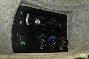 NH TC 5070 RS - Radio