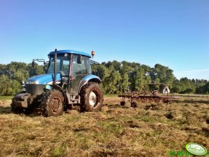 NH TD60D + zgrabiarka