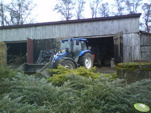 NH TL100 i Zetor