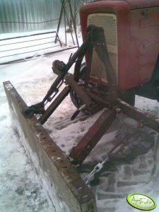 Pług do odśnieżania