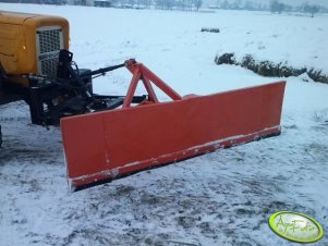 Pług do śniegu