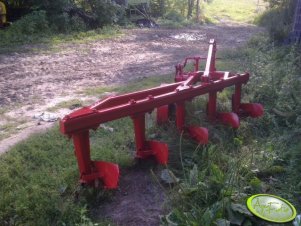 Pług podorywkowy 5-skibowy