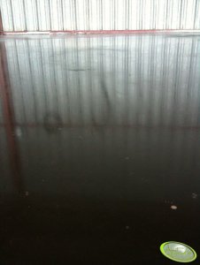 Posadzka przemysłowa pod wiatą 