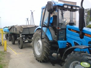 Pronar 1025A + przyczepy 