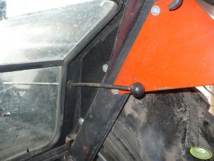 Rączka od podnosnika w Ursusie 1014