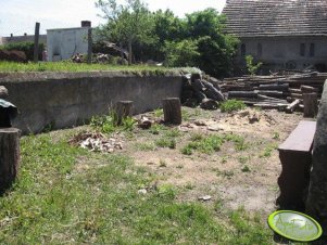 Stary silos na kiszonkę