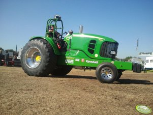 Tractor Pulling