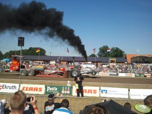 Tractor Pulling