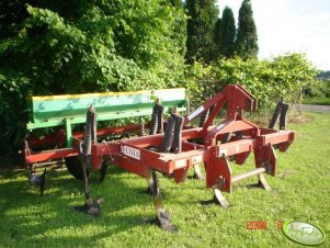 Unia Kos  2,6 + siewnik poplonów