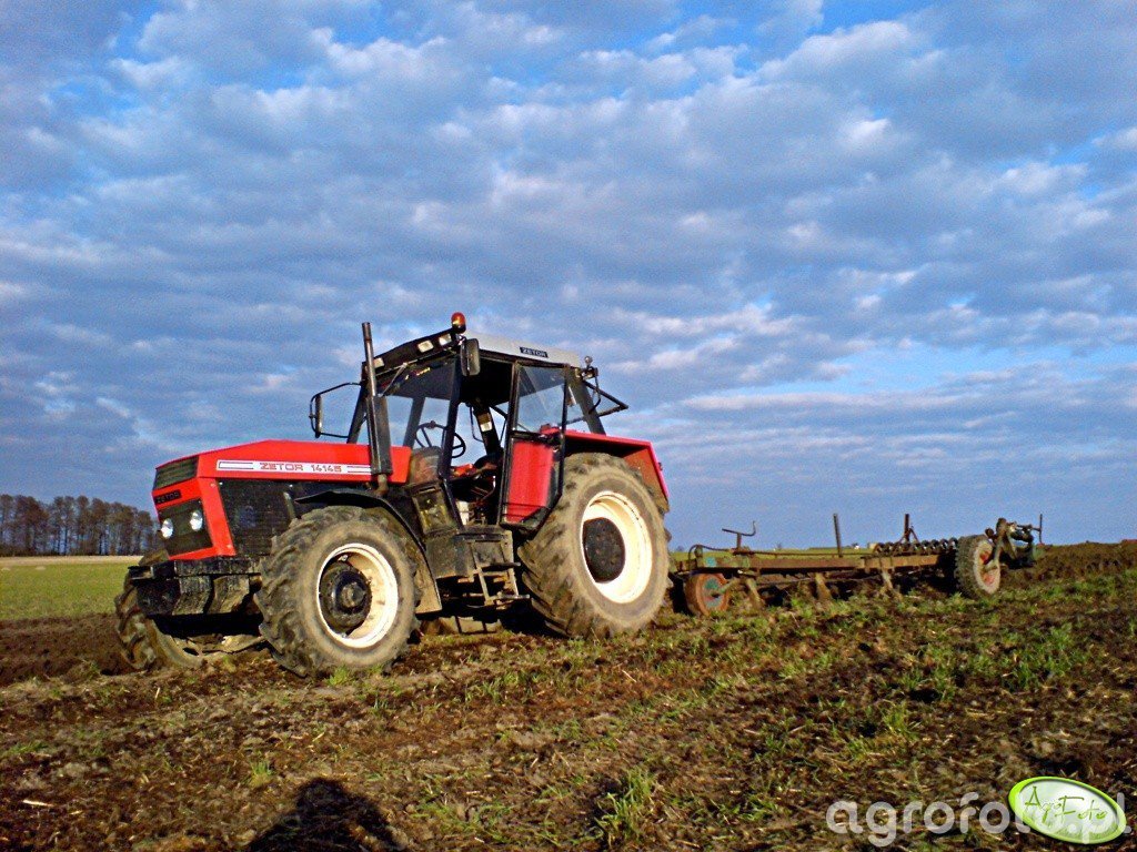 Ursus 1224 + Fortschritt B-200 - Ursus C-385 - 1954 - Agrofoto.pl Forum ...