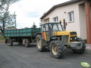 Ursus 1224 i HL 8011