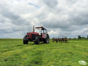 Ursus 1224 i Zgrabiarka