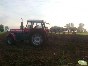 Ursus 1614 + pług MF