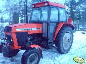 Ursus 4512