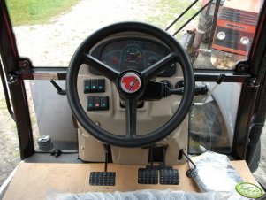Ursus 6824