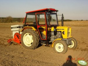 Ursus C-330 & Agrozet