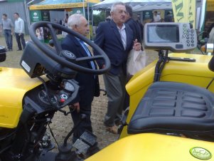 Ursus C-330 "de luxe"