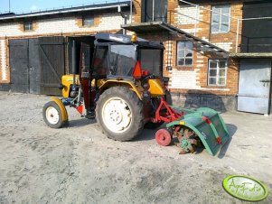 Ursus C-330 + glebogryzarka 