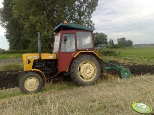 Ursus C-330 + Pług 2 skibowy