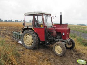 Ursus C-330 + Pług podorywkowy U025