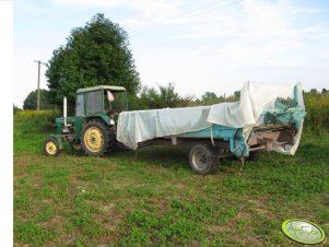 Ursus C-330 + rozrzutnik 