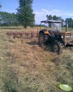 Ursus C-330 + zgrabiarka