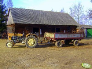 Ursus C-330M + Rozrzutnik