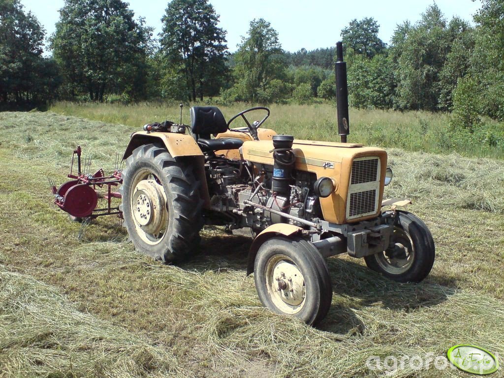 Obraz Ciągnik Ursus C 330m 197826 Galeria Rolnicza Agrofoto 0281