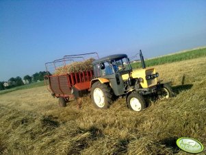 Ursus C-335 & Przyczepa samozbierająca 