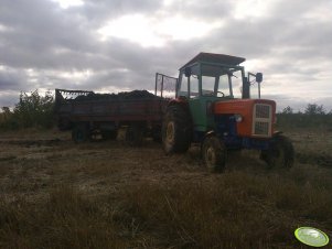 Ursus C-355 + Rozrzutnik