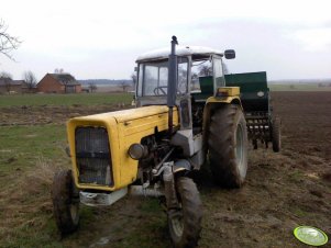 Ursus C-355 + siewnik Poznaniak