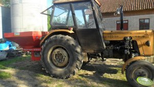 Ursus C-360 3P + Kuhn