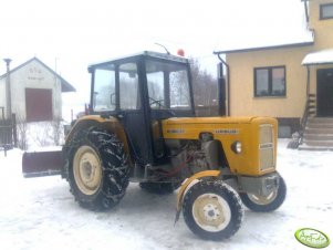 Ursus C-360 3P + pług