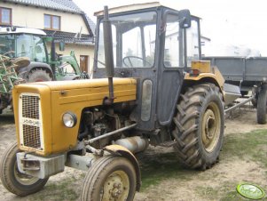 Ursus C-360-3P + Rauch i przyczepa Sanok