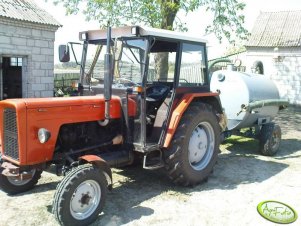 Ursus C-360 + beczka asenizacyjana