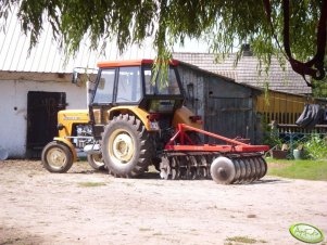 Ursus C-360 + brona talerzowa Akpil