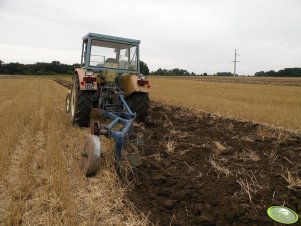 Ursus C-360 + pług 5 skibowy