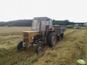 Ursus C-360 + przyczepa.