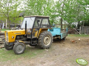 Ursus C-360 + rozrzutnik 