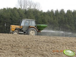 Ursus C 360 + rozsiewacz