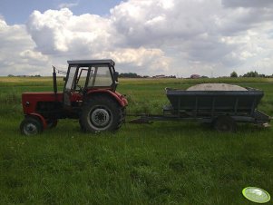 Ursus C-360 + rozsiewacz
